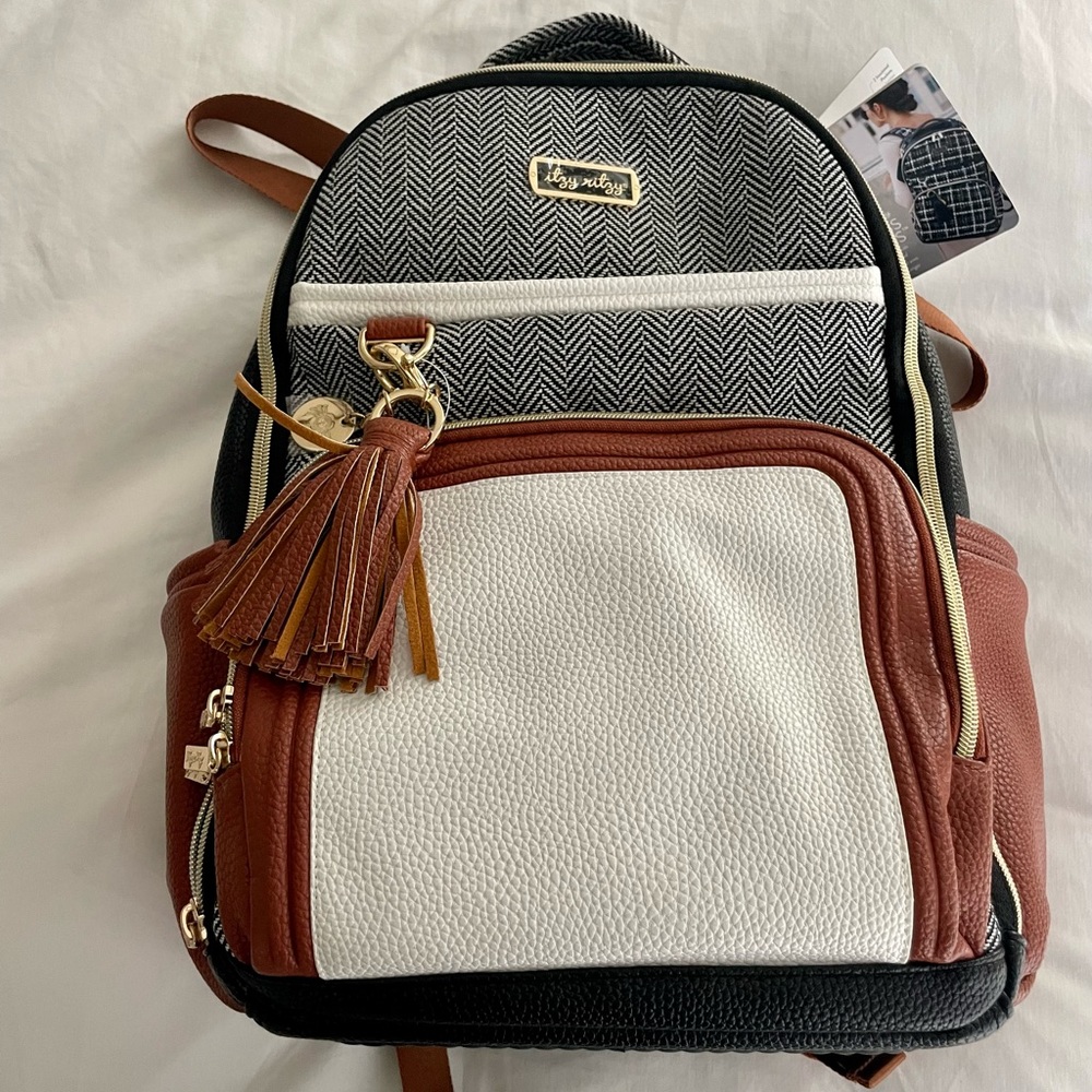 Brand new never used Itzy Ritzy diaper bag